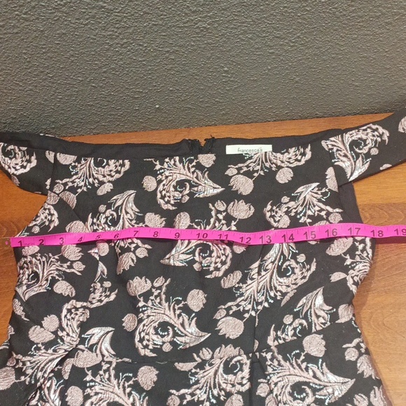 Francesca's Dress Size L - Picture 7 of 12